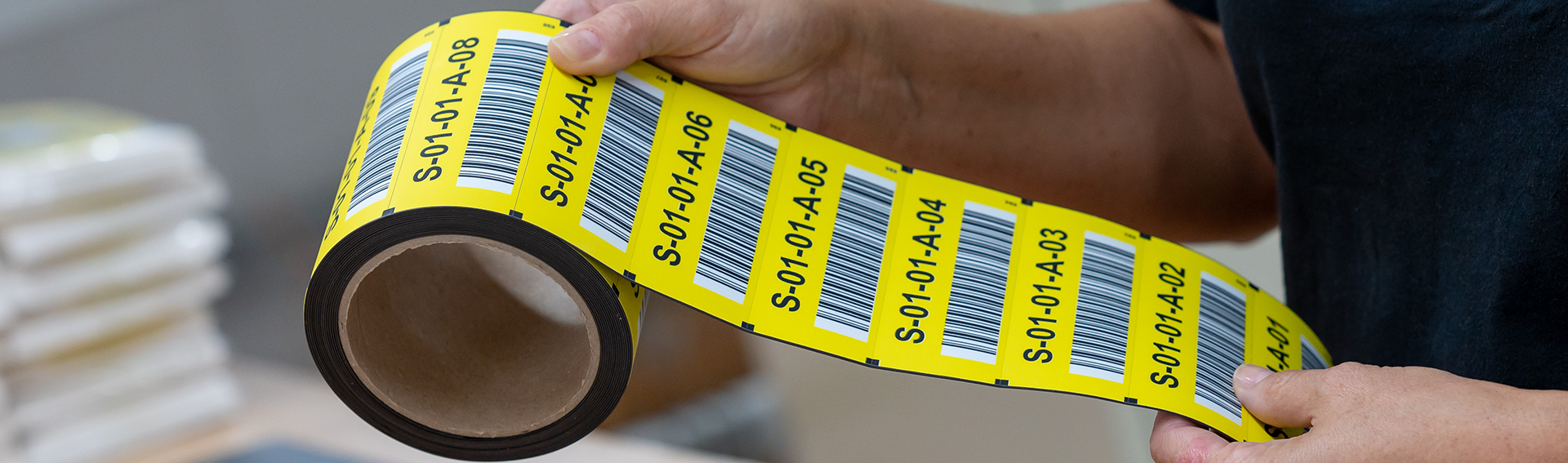 ONE2ID Barcode Etiketten Lagerkennzeichnung Kabeletiketten Magnete