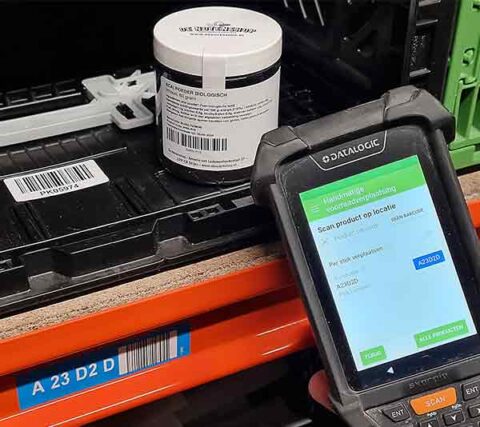 ONE2ID Kommissionierung farbige Barcode-Etiketten Regaletiketten