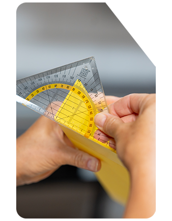 ONE2ID maßgeschneiderte Barcode-Etiketten für Logistik und Industrie