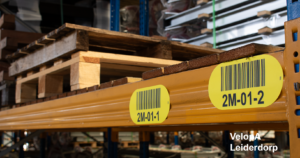 ONE2ID Lagerplatz-Etiketten mit Barcode für Regale
